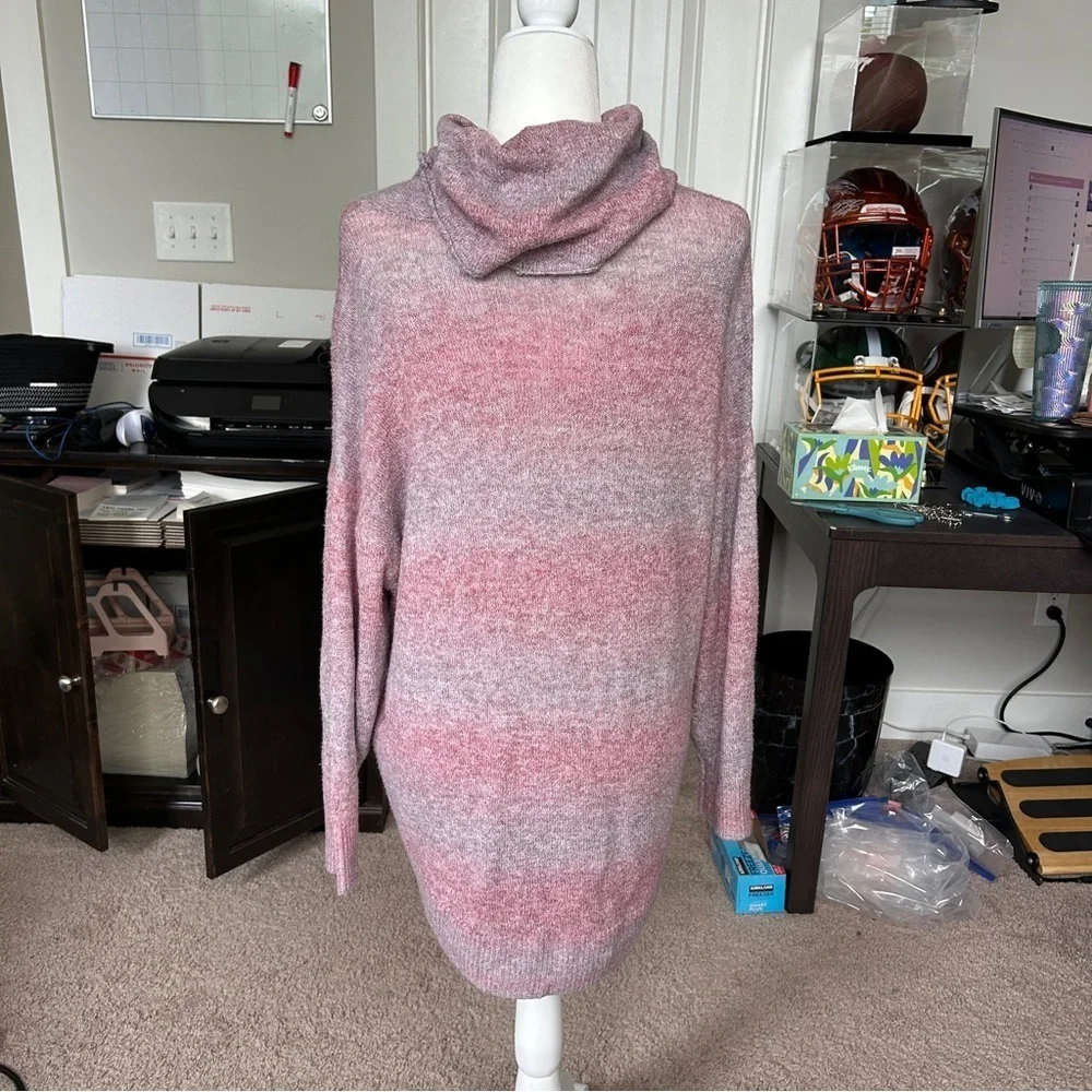 American Eagle Soft Purple Pink Oversized Dreamspun Cowl Neck Sweater Medium - Picture 3 of 9